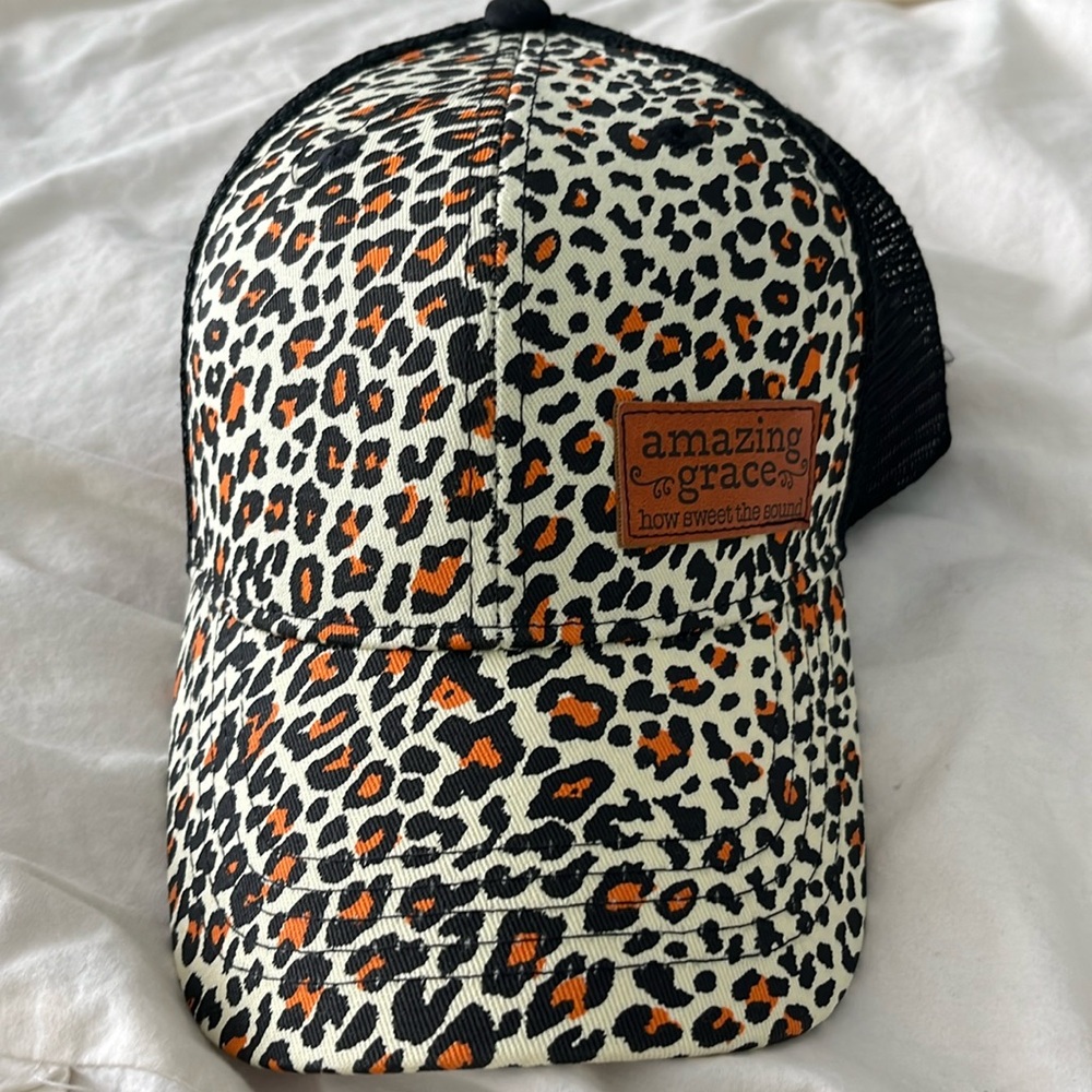 NWT women’s leopard amazing grace trucker hat